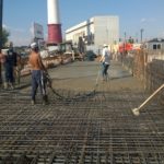 Залив бетона для фундамента